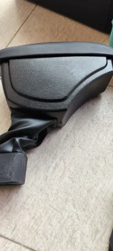 Apoio de braço para Nissan kicks