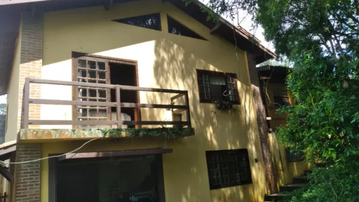 Casa no condomínio Pinheiros Tenis Vilage direto com proprietário