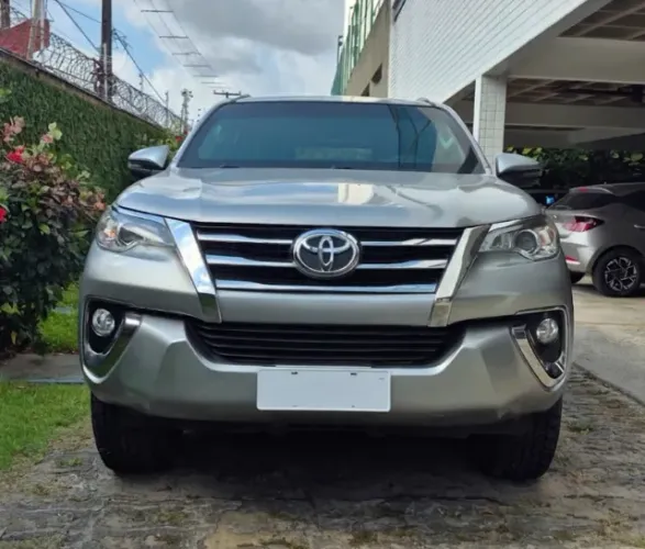 Toyota Hilux SW4 SRV 4X2 2.7 Flex 16V Aut. 2020