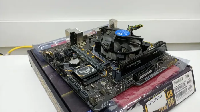 I5 9 geração 9400f + placa mãe ASUS h310m TUF PLUS + RAM DDR4 2400MHZ + HD 1TB