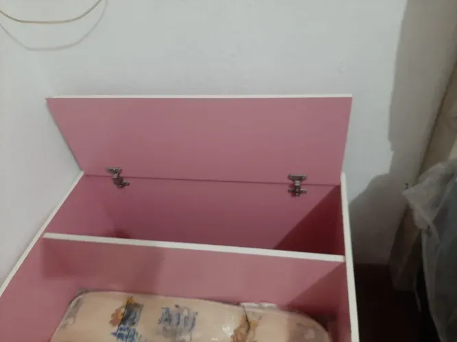 Cama infantil rosa com baú, 180 só a cama e com colchão 250