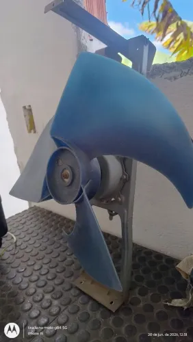 Eletroventilador para ar condicionado