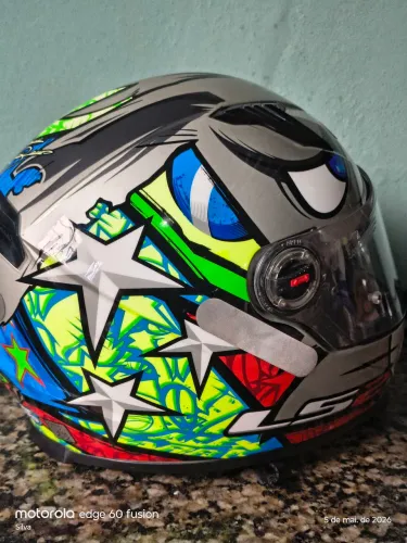 Capacete LS2