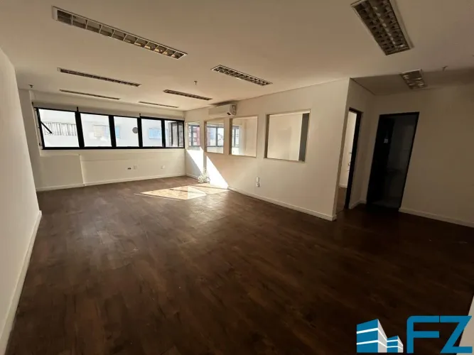 Sala comercial para alugar no bairro Rudge Ramos - São Bernardo do Campo/SP