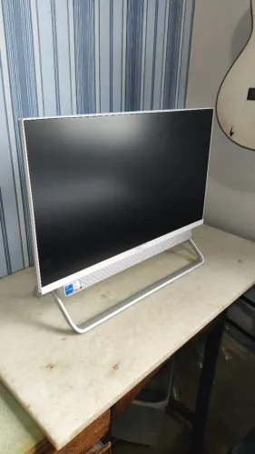 Computador dell inspiron 5400 AIO All in One