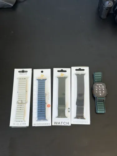 Apple Watch Ultra 2 - 49mm Titânio Preto + 5 Pulseiras + Cabo Original
