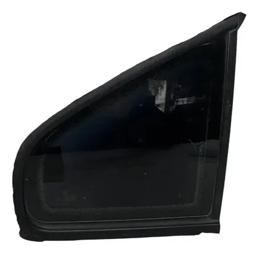 Vidro Fixo Traseiro Direito Vw Passat 1997 1998 1999 2000 01