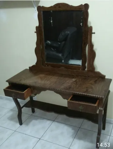PENTEADEIRA ANTIGA EM IMBUÍA MACIÇA 