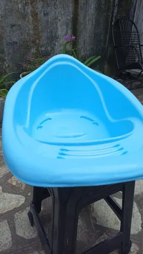 Banheira de Bebê 22 Litros Azul - Boa Conservação