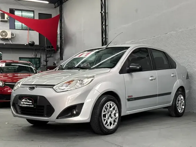 Ford Fiesta SE 1.6 8V Flex 5P 2011