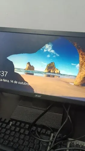 CPU + Tela + Teclado + Mouse + estabilizador 