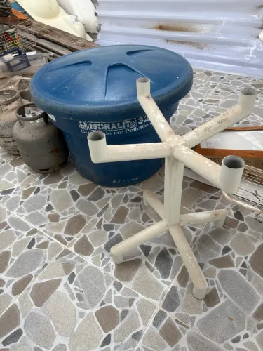 Vendo diversos itens usados. Afim de desocupar espaço.