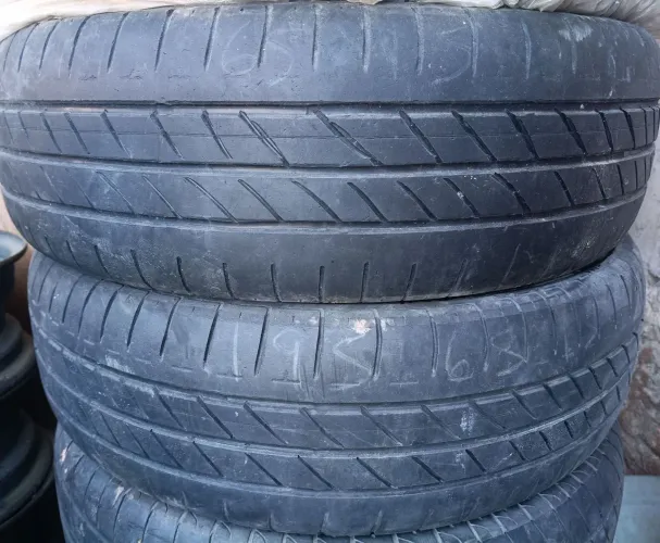 Pneus 195 65 15