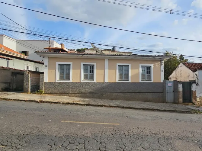 UMA OPORTUNIDADE RARA NO CORAÇÃO DA CIDADE!