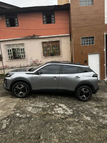 Peugeot 2008 Active 1.0 Turbo Flex 5P Aut. 2025