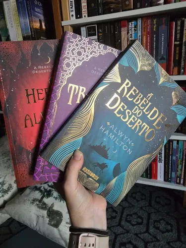 Livros Trilogia A Rebelde do Deserto