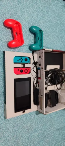 nintendo swicth 1 V1 32gb