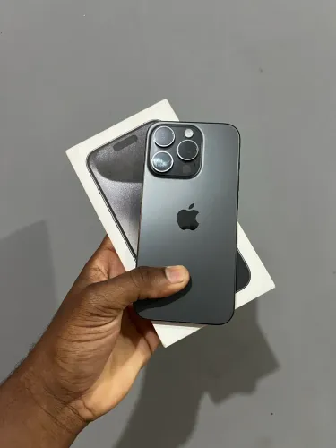 iPhone 15 pro 256GB
