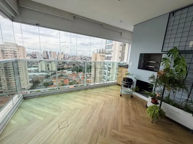 Apartamento 2 dormitórios, suíte, 1 vaga, à venda na Saúde próximo ao metrô