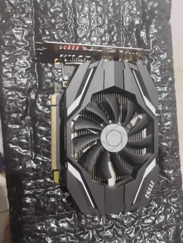 Placa de vídeo GTX 1050 2 Gigas Msi.