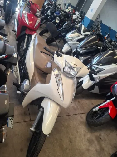 Honda Biz 125cc 2024