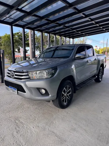 Toyota Hilux CD SRV 4X4 2.8 TDI Diesel Aut. 2016