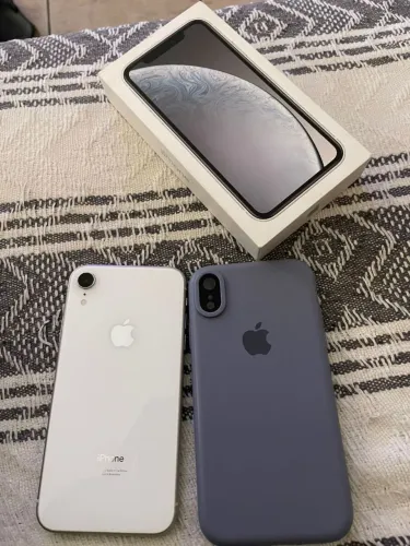iPhone XR
