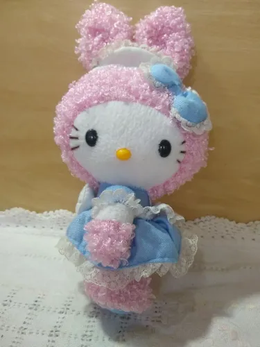 Pelúcia Hello Kitty 20cm ótimo estado