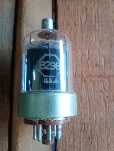 Válvula eletrônica 8298/6146b