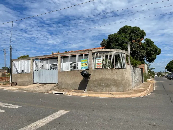 CASA À VENDA - BAIRRO DOUTOR FÁBIO II | CUIABÁ-MT