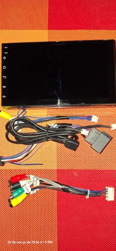 Multimídia H-Tech 7 polegadas - ótimo estado 