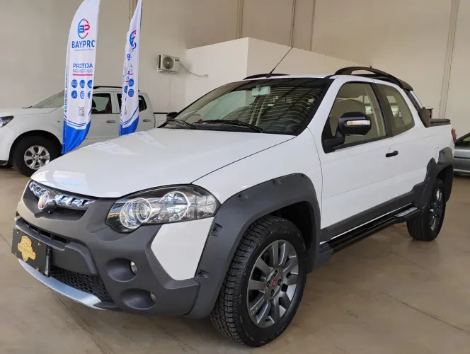 Fiat Strada Adventure1.8/ 1.8 Locker Flex CD 2014