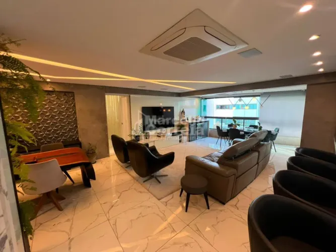 Apartamento de 158m² com 4 suítes em Apipucos