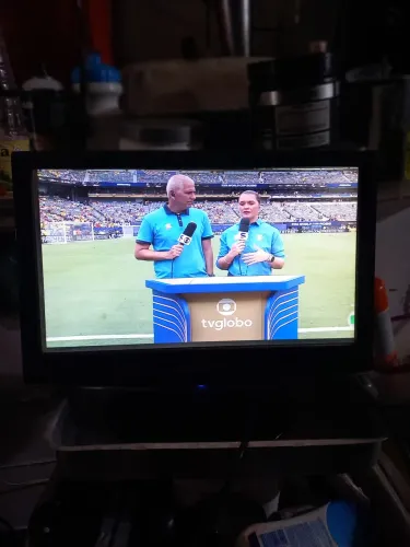 Monitor Samsung 16 leia o anúncio todo.