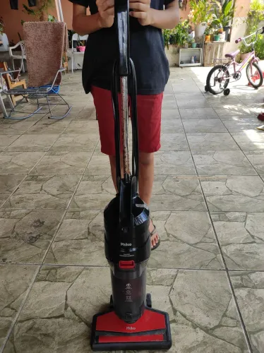 Aspirador de pó doméstico