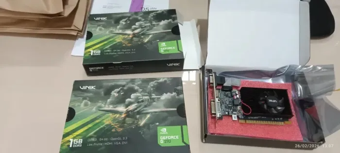 Placa de vídeo NVIDIA G210 1GB com baixo consumo e bom desempenho Sem uso