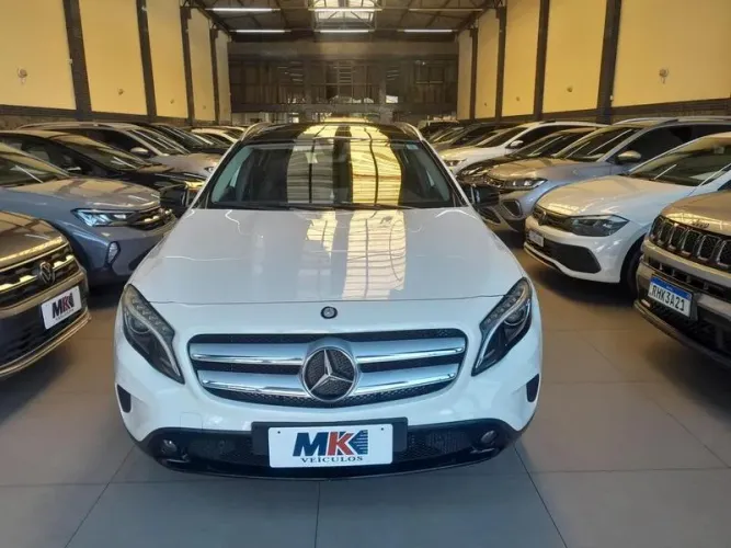 Mercedes-Benz GLA 200 Enduro 1.6 TB 16V Flex Aut. 2017