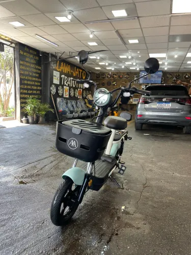 Scooter Elétrica Mini Kuyan