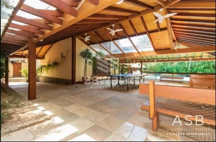 Casa à venda com 1337,00m² e 5 quartos em Barra da Tijuca, Rio de Janeiro - RJ
