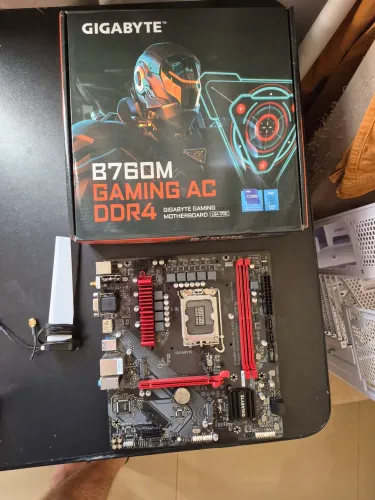 Placa mãe gigabyte b760m gaming ac LGA1700