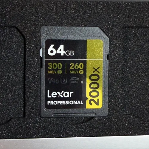 Cartão Lexar Professional 64GB 2000x V90 UHS-II (Estado de Novo)