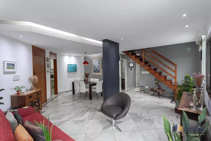 Cobertura à venda no Santa Rosa, BH Incrível cobertura disponível para venda em Santa Rosa