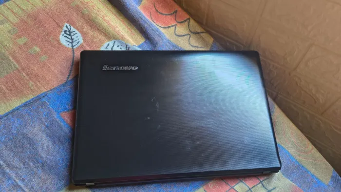Notebook Lenovo G475 com defeito - bom estado - R$200
