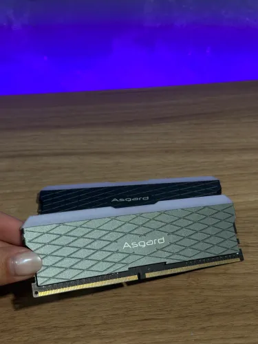 Memória RAM Asgard RGB 16GB (2x8GB) DDR4 3200MHz (Usada)