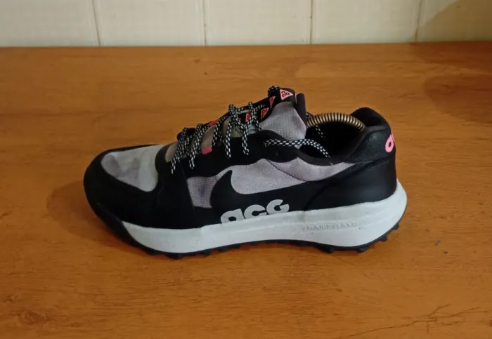Nike ACG Lowcate Dm8019 Tênis masculino