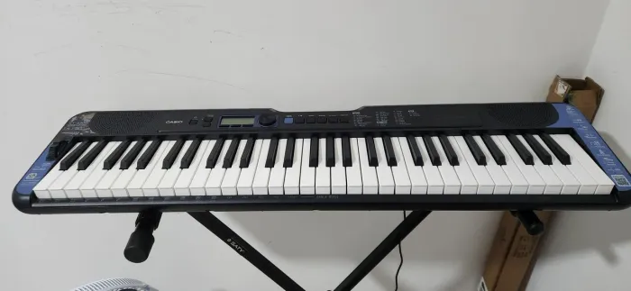 TECLADO CASIO CT-S300 + PEDAL SUSTAIN