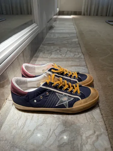 Golden Goose Super-Star azul marinho (Tam: 45 IT)