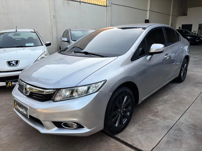Honda Civic Sed. Lxl/ LXL SE 1.8 Flex 16V Aut. 2012