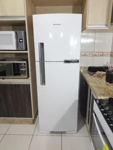 Geladeira Brastemp 375 litros IMPECÁVEL 