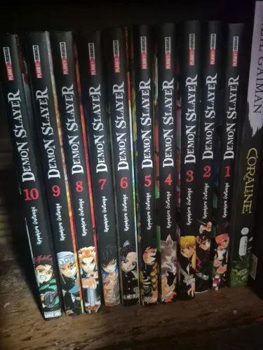 Box de mangá demon slayer